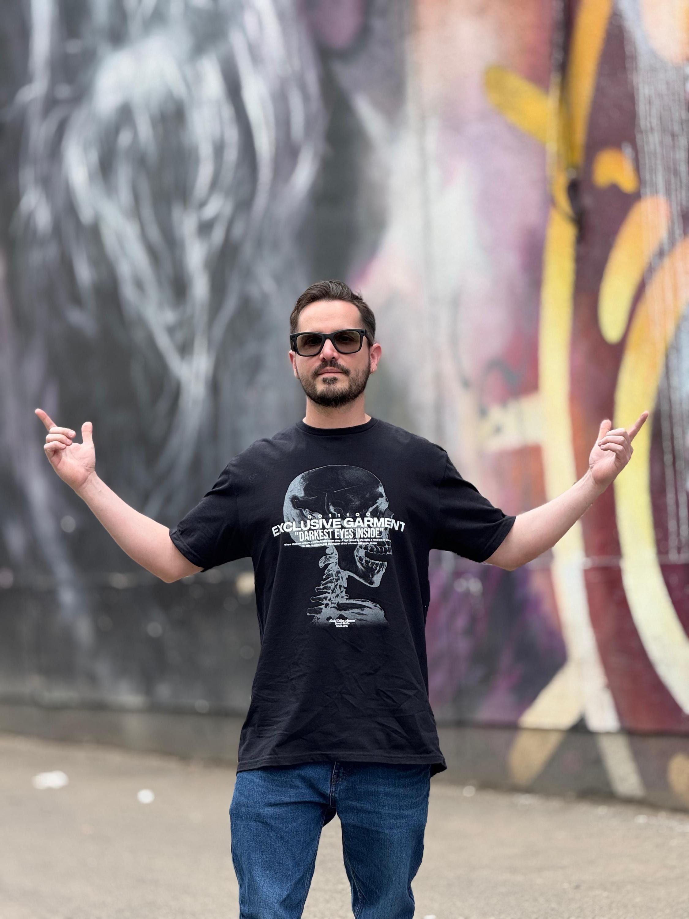 Aesthetic Skull Shirt – Grunge Y2K Retro Skeleton Streetwear image 7